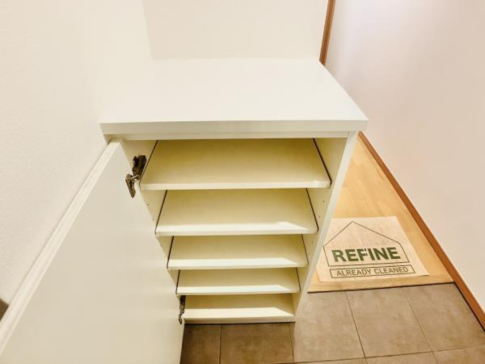 シューズボックス上にも何か飾れそう！