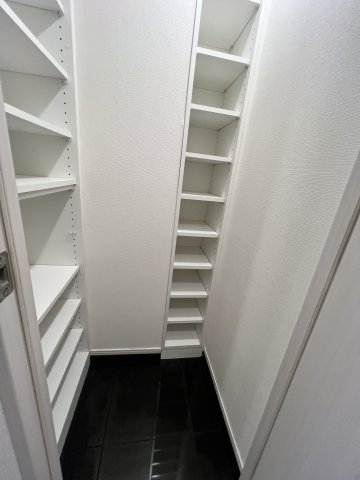 シューズ収納スペース