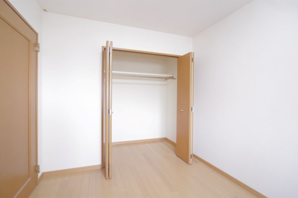 もちろんこちらにもクローゼット。