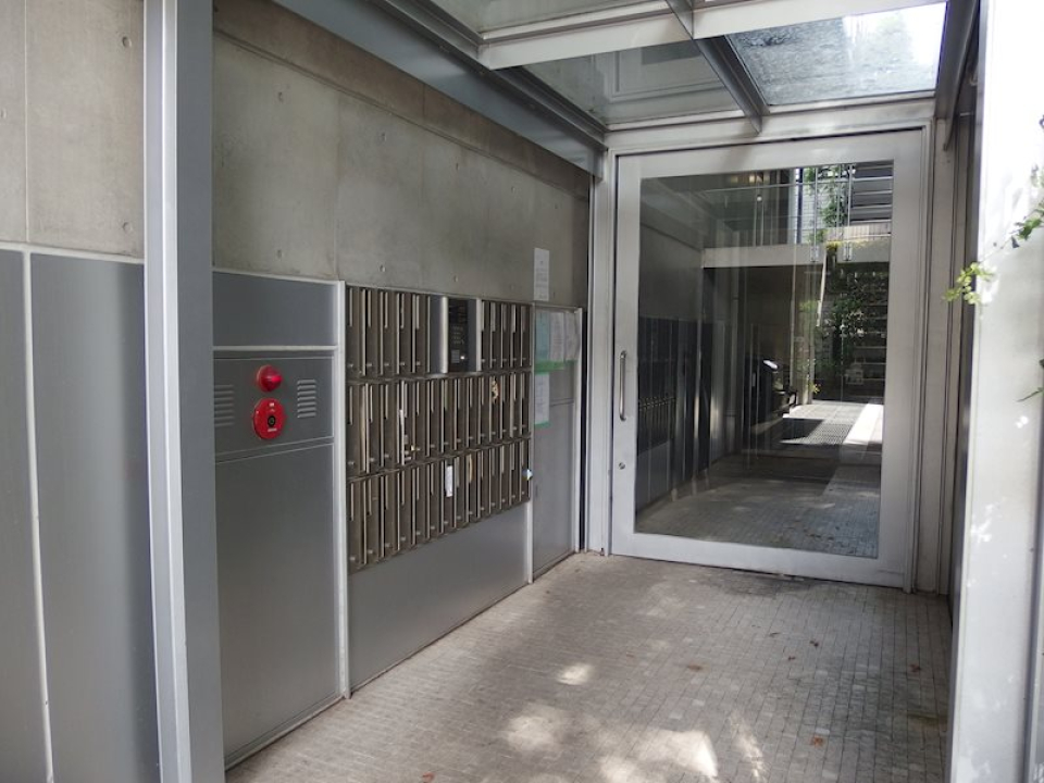 ポストも景観に馴染んでいます。