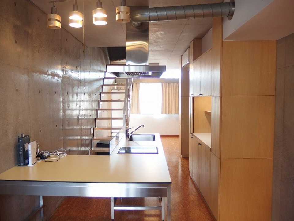 映画の主人公が暮らすアジトみたいなワクワク感。