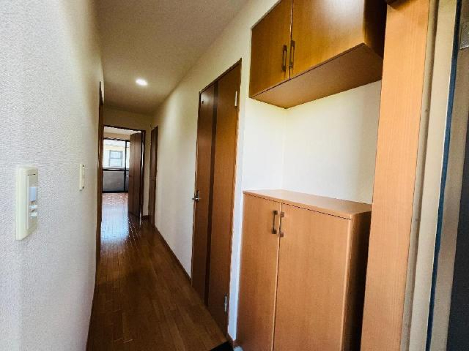 シューズボックスは上段と下段のセットになってます。