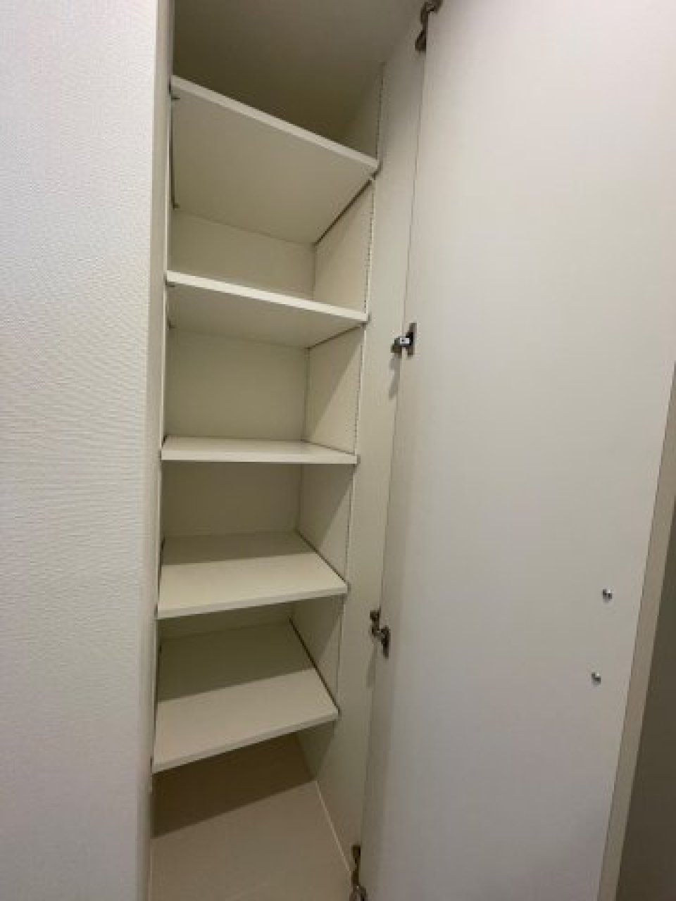 ここにしっかり収納がありますよ！