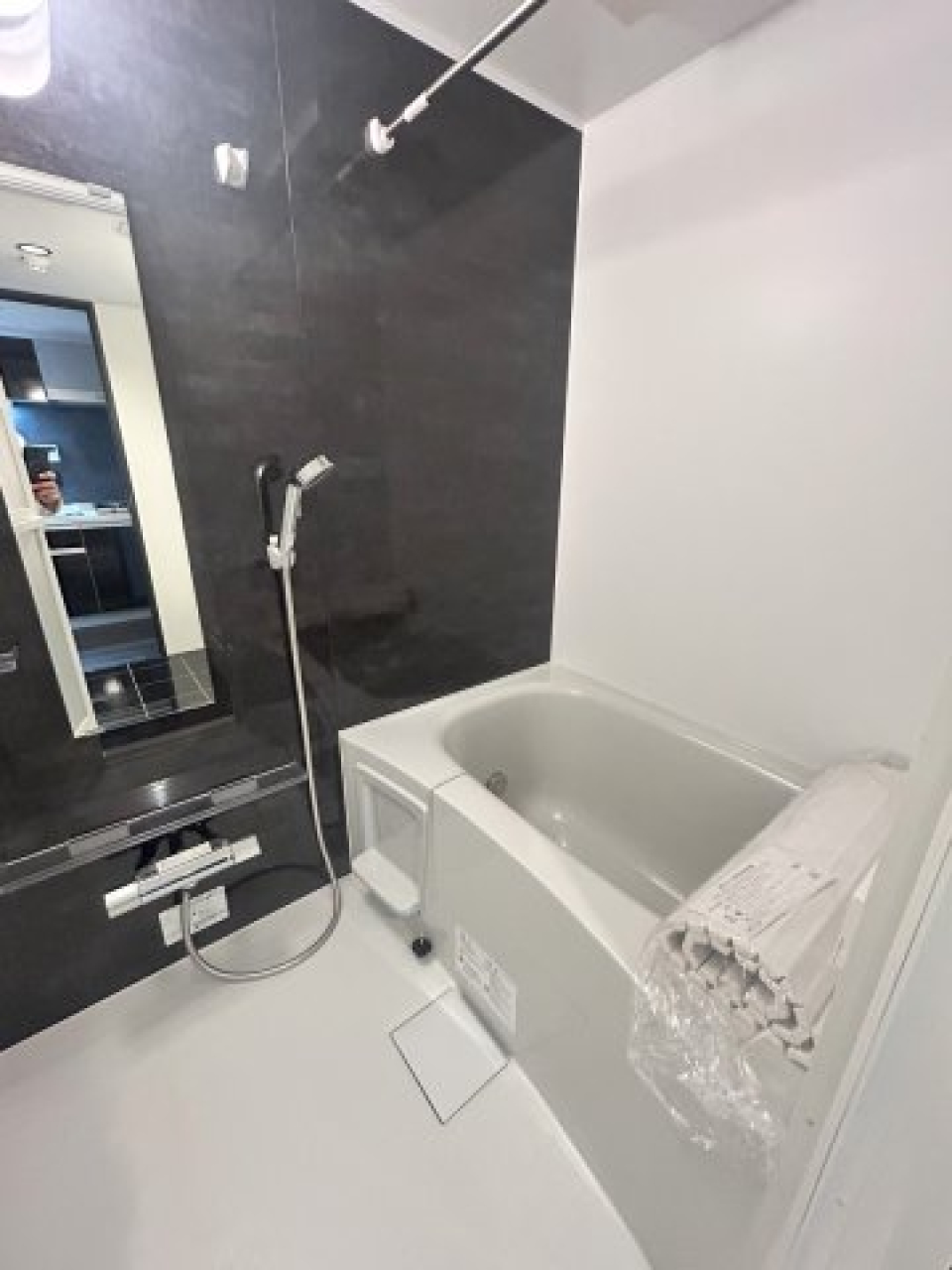 お風呂はゆったりと疲れを癒せそうです。