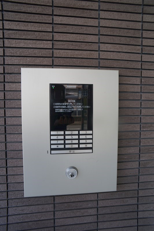 エントランス　オートロック