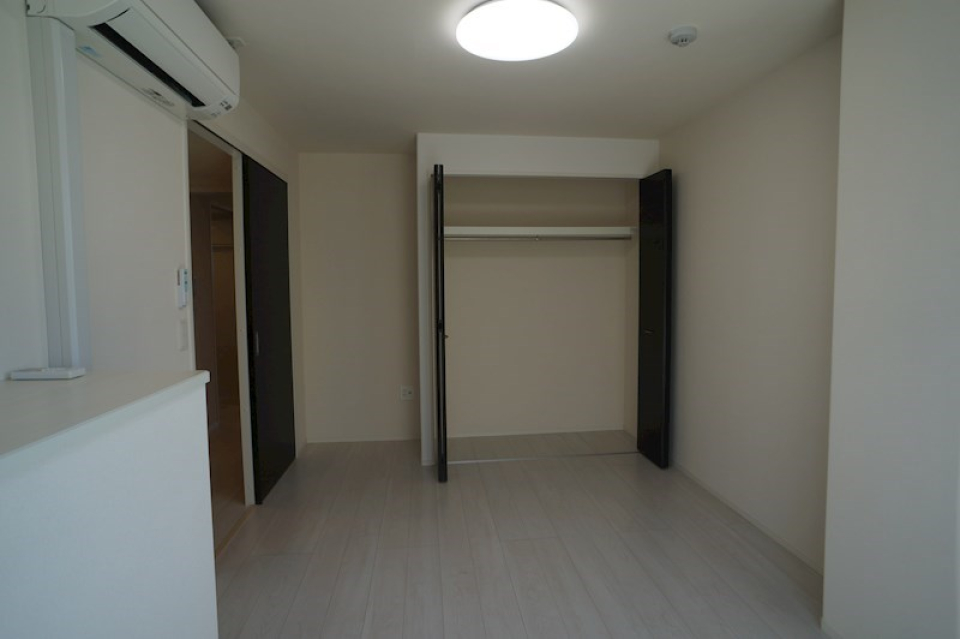 北側洋室　7.1帖