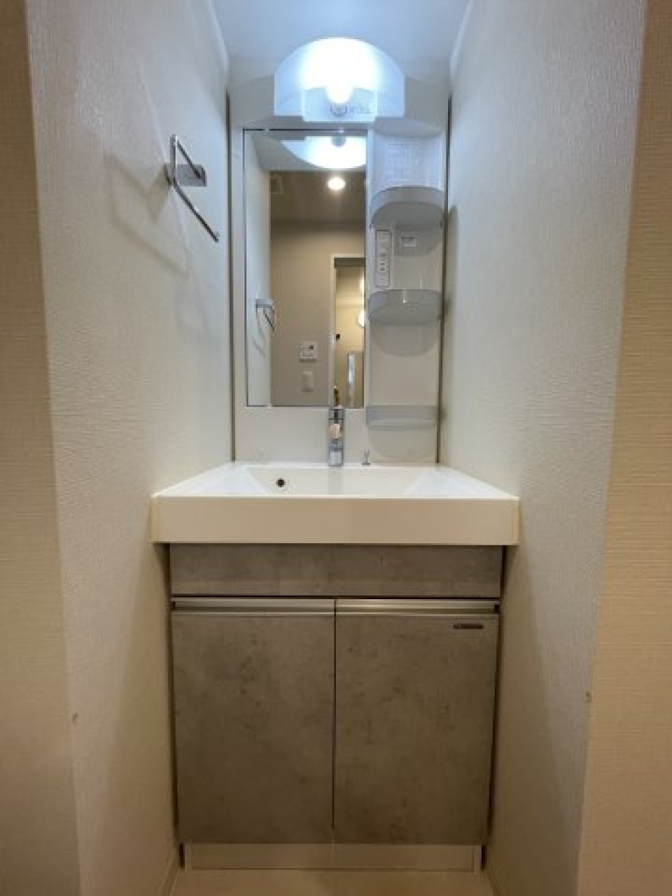 KNOTS浅草※別号室反転タイプ