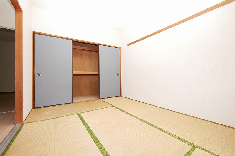 グリーンビュー祇園205号室　　 