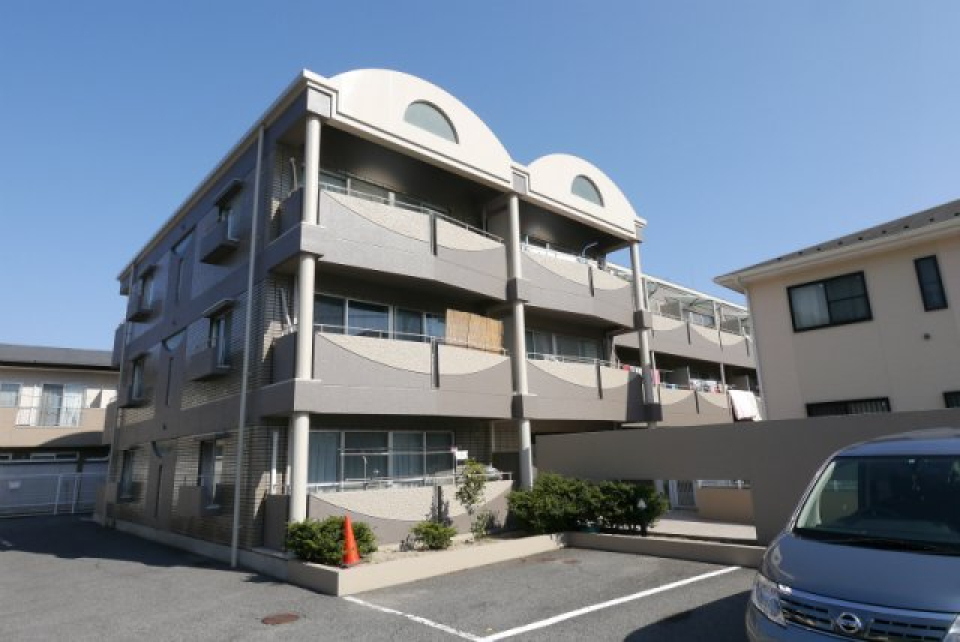 グリーンビュー祇園205号室　　 3LDK　駐車場1台付