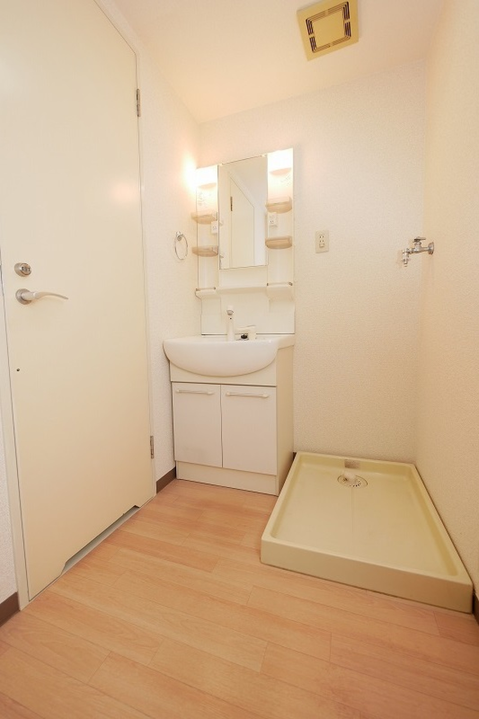 グリーンビュー祇園205号室　　 