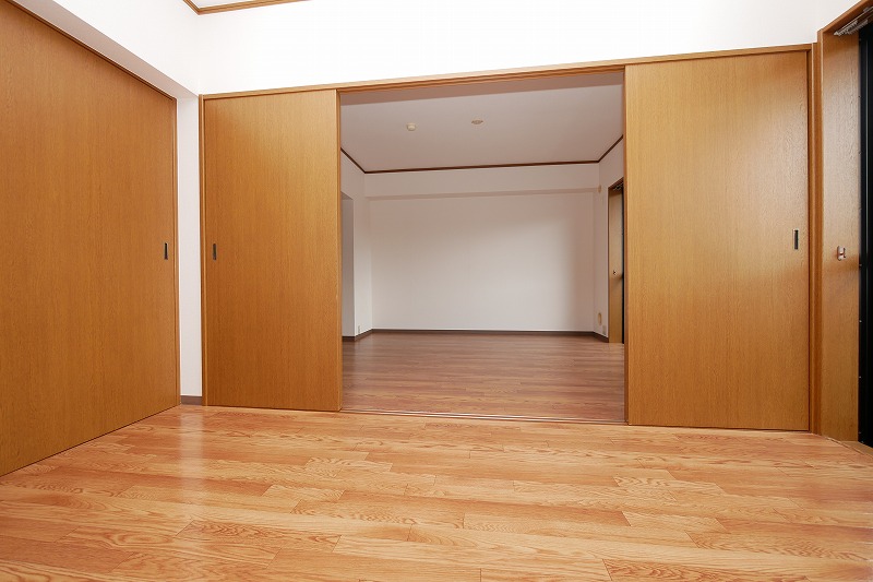 グリーンゼファー202号室