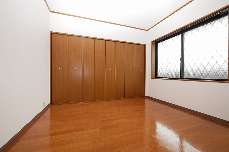 グリーンゼファー202号室