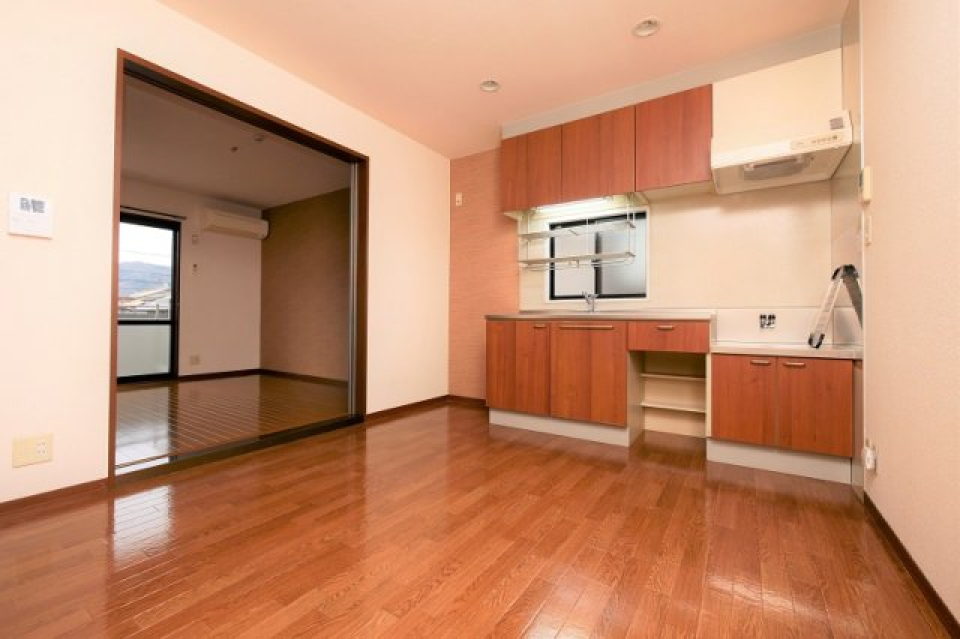 フィールドエッヂE202号室