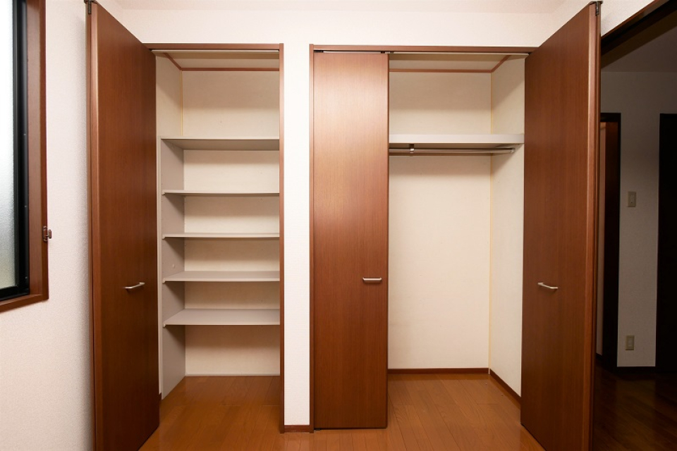 フィールドエッヂE202号室