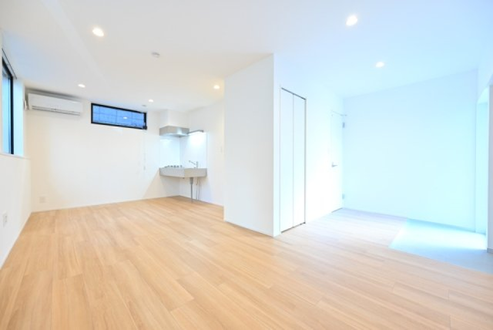 光がたっぷり降り注ぐ気持ちの良い空間です。