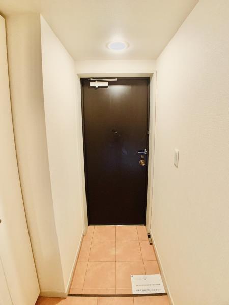 玄関はコンパクトなので、便利グッズを活用しましょう。