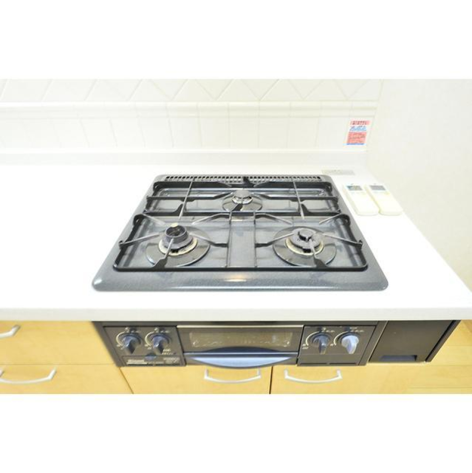 グリル付きのコンロでお料理の幅も広がりそう。