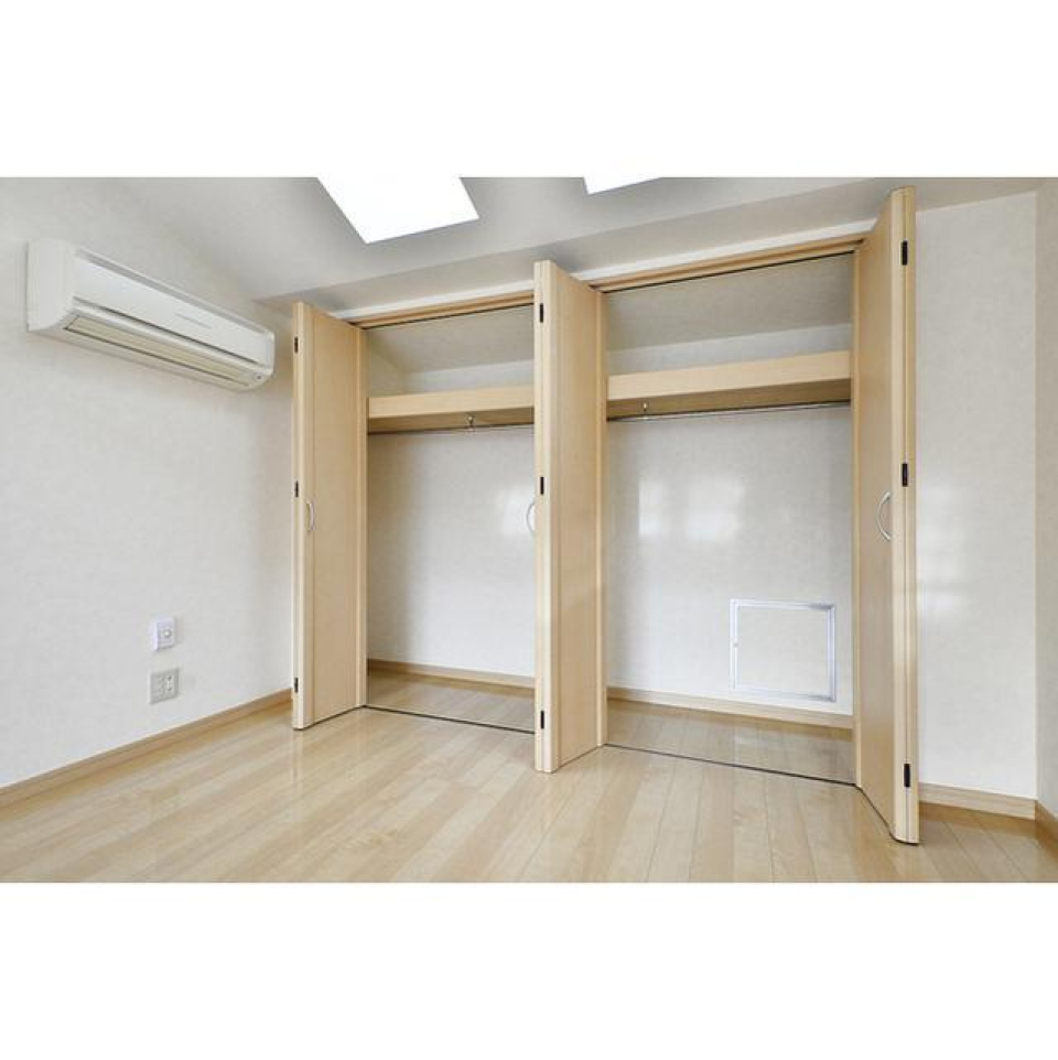 収納もたっぷりありますよ。