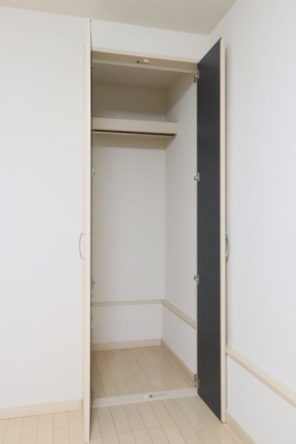 クローゼット※洋室①