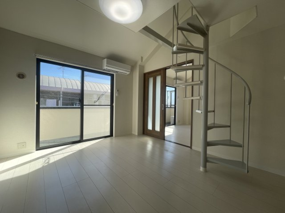 螺旋の先には……