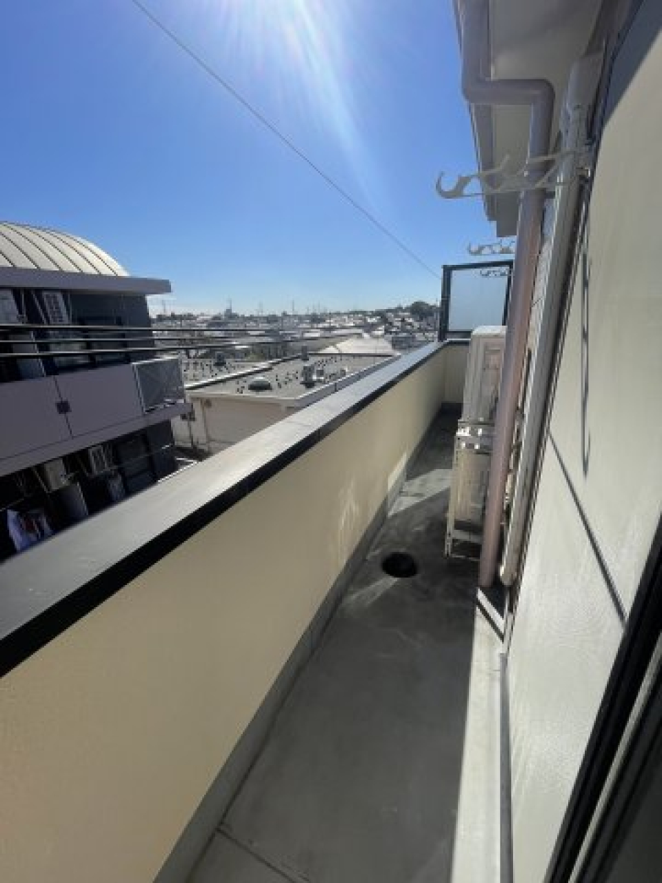 ベランダは2部屋にまたがっているので、広い！