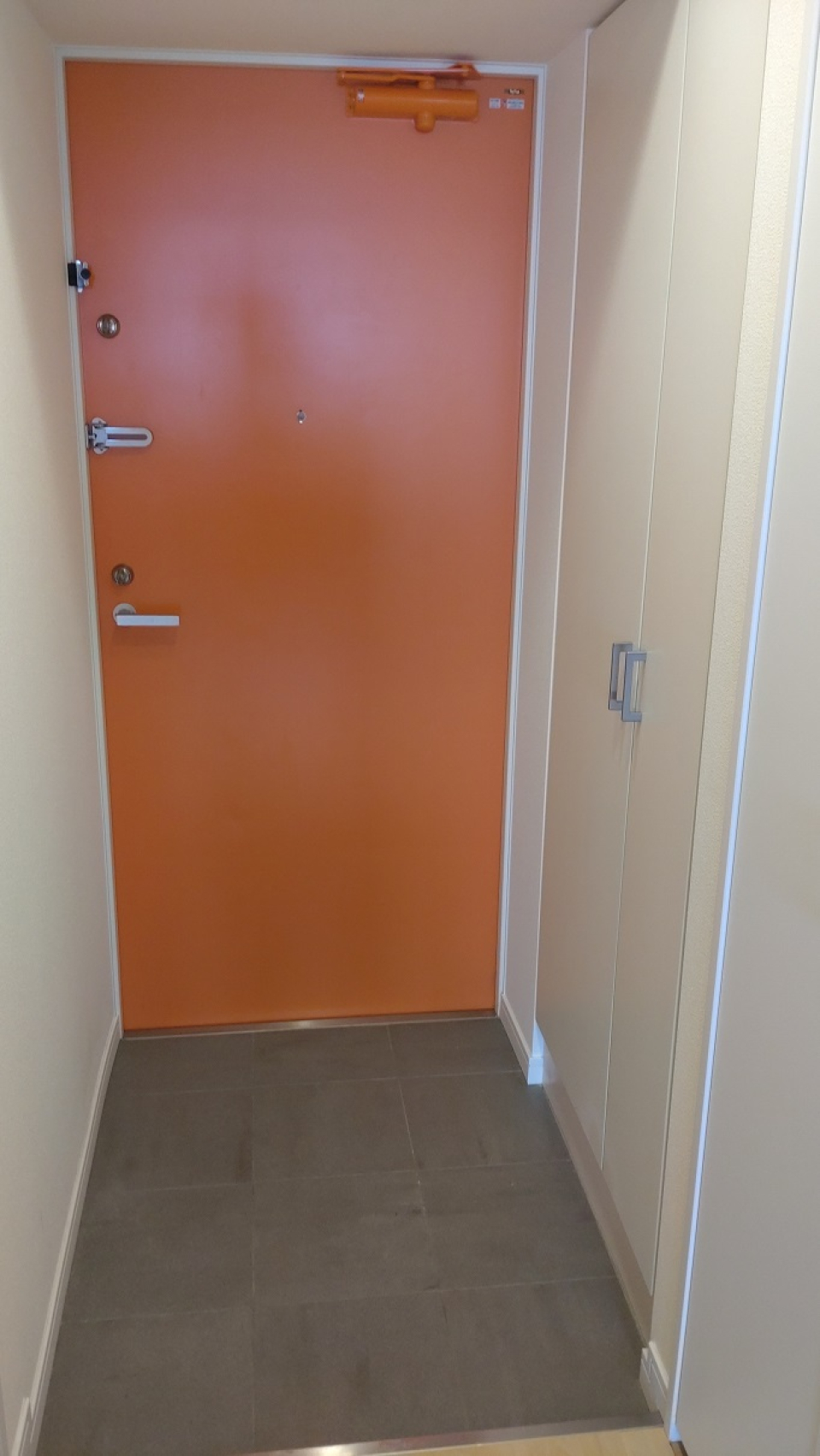 色が異なる場合がございますので、現地にて確認下さい。※参考写真