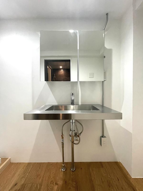 パウダールームもこだわり抜かれた空間&hellip;！