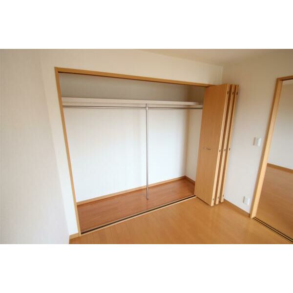 クローゼット付き。