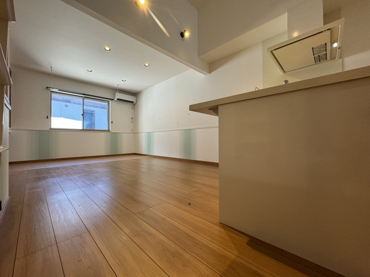 水色と白色の壁がとっても爽やか