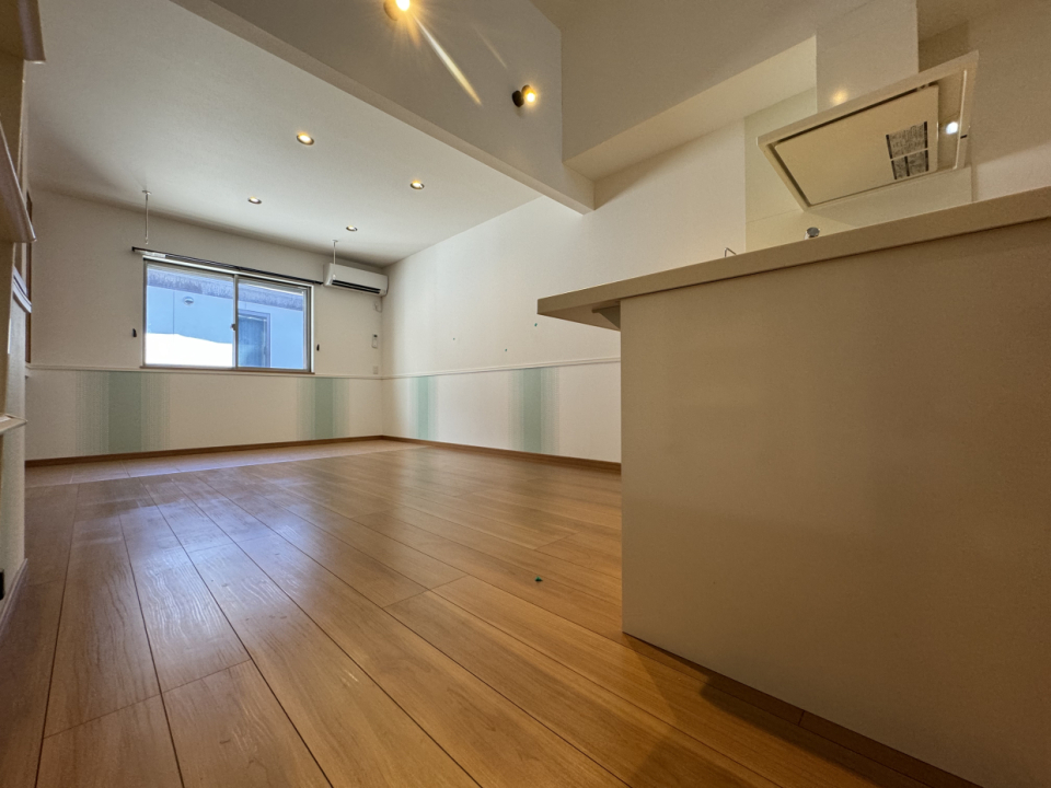 水色と白色の壁がとっても爽やか