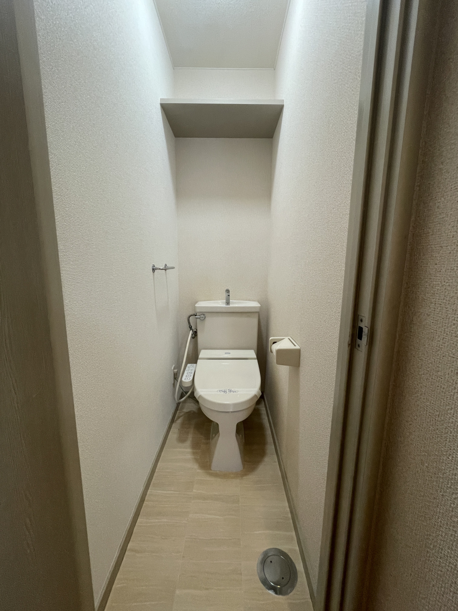 トイレも独立してます。