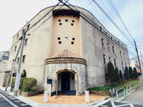 ここだけ違う国のような、異世界感のある建物！