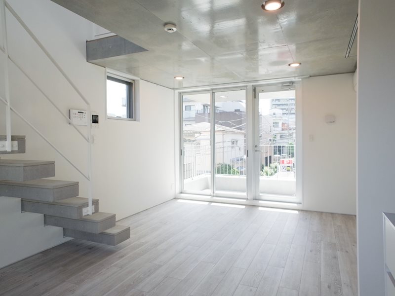 柔らかな光が、お部屋をさらに美しく引き立てます。