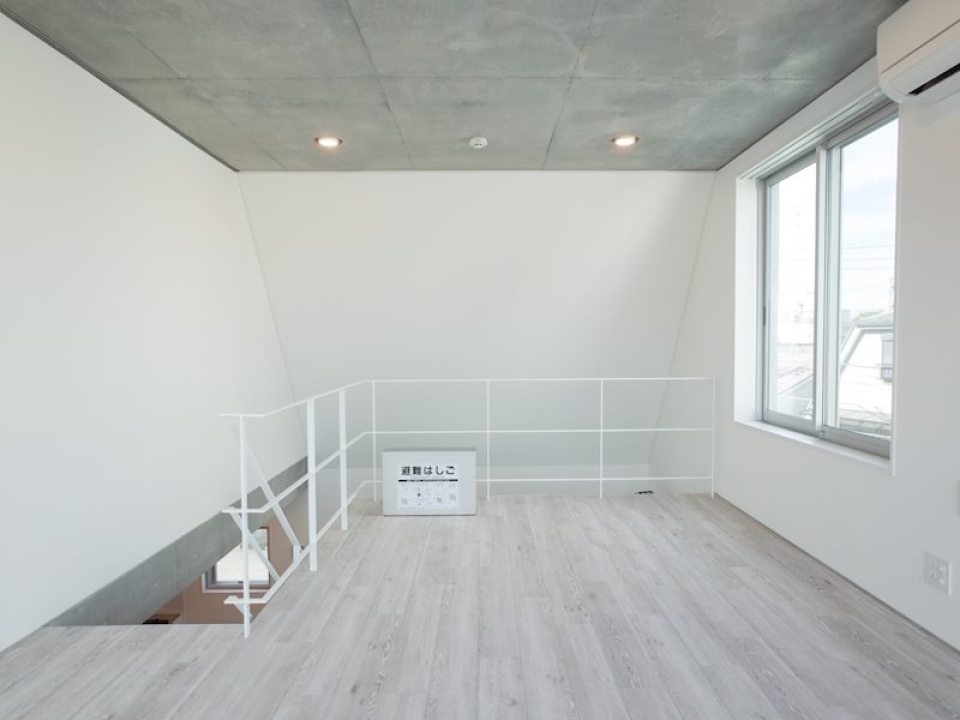 インテリアも同じトーンで揃えると、洗練された空間になりそう。