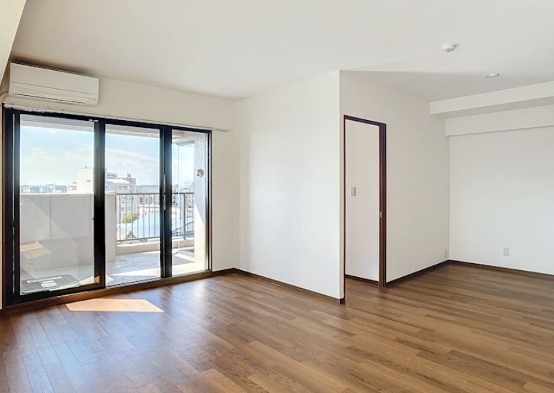 開放感たっぷりの室内。