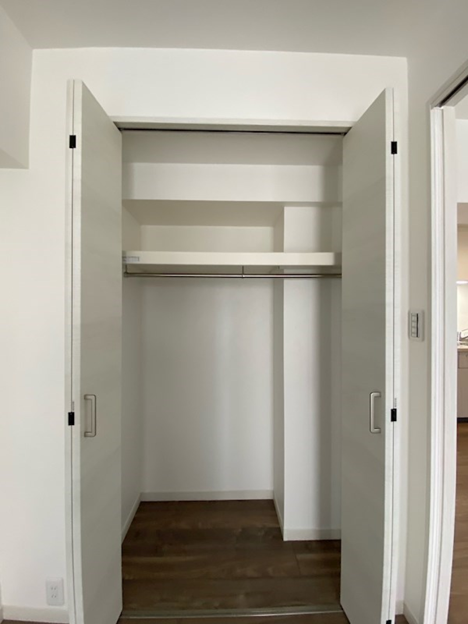 ここの収納も奥行きがあって広い！