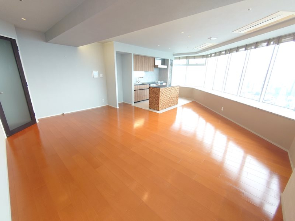 LDKの広さはなんと27.3帖