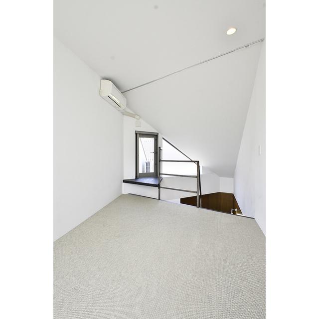 一番上のフロアを寝室にすると眺めも良さそう。