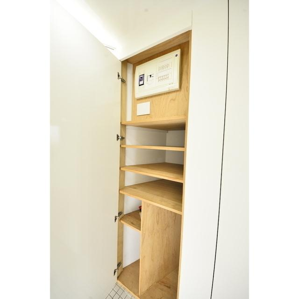 玄関収納もいろんな形の棚があって楽しいですね。