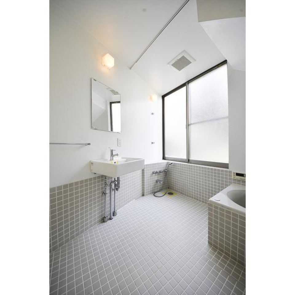 水回りは一箇所ですが、広さがあるので全然気にならない…！