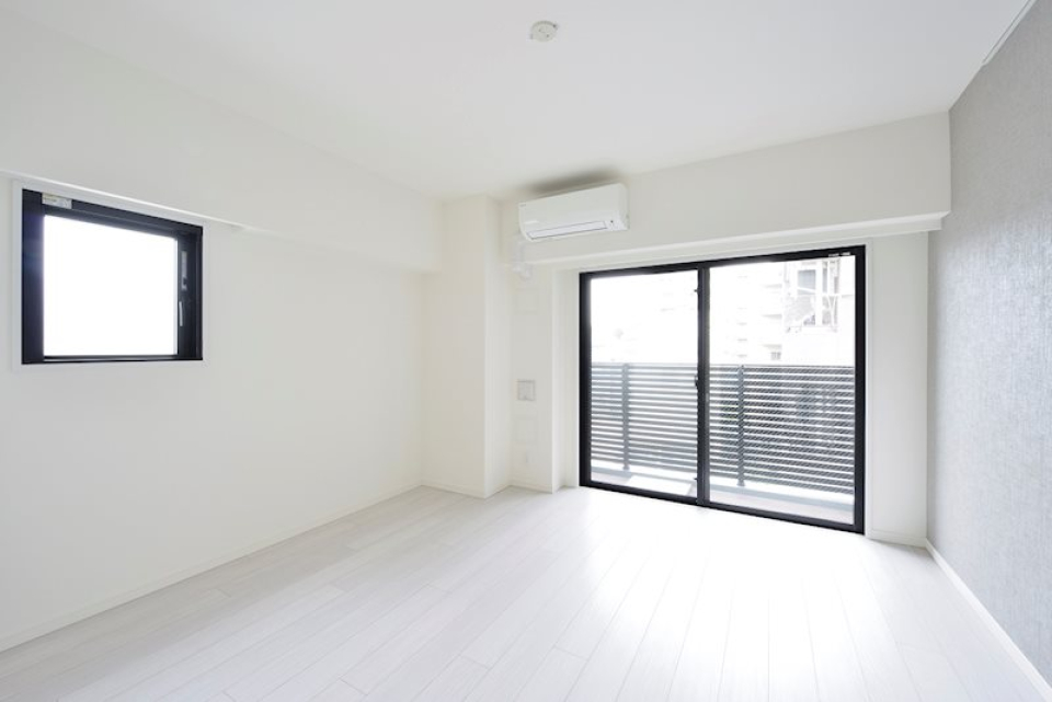 窓からの柔らかい光がお部屋中に広がります。