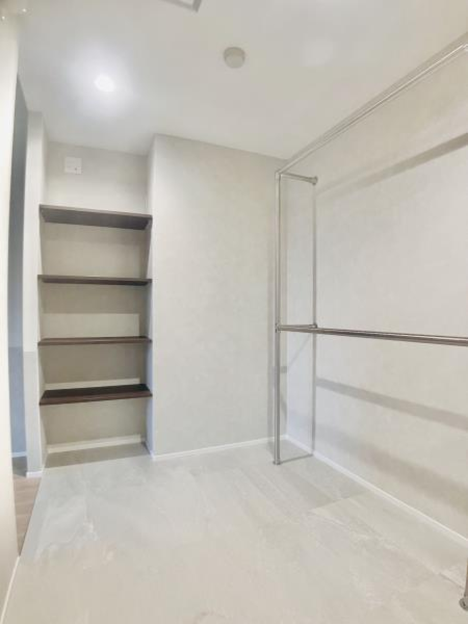 一部屋レベルの広さのWIC！