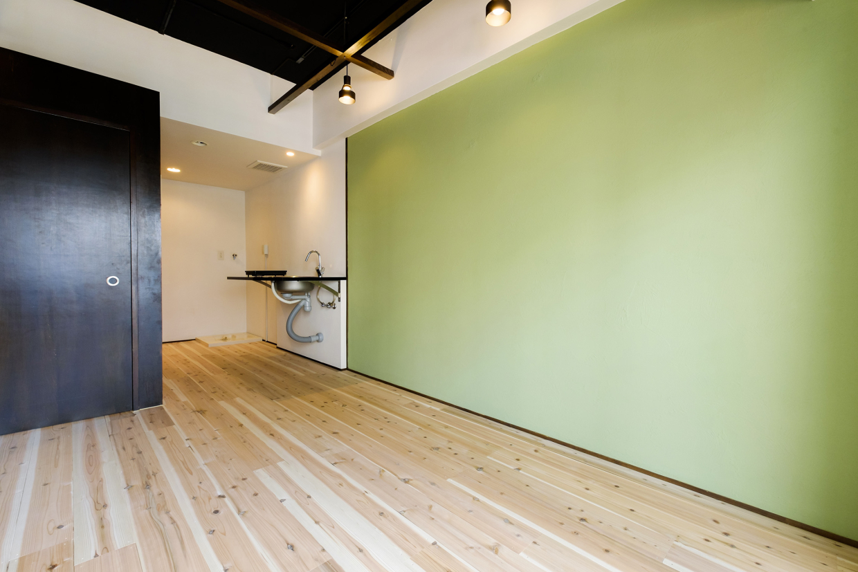 爽やかな若草色がパッと目に飛び込んできます。