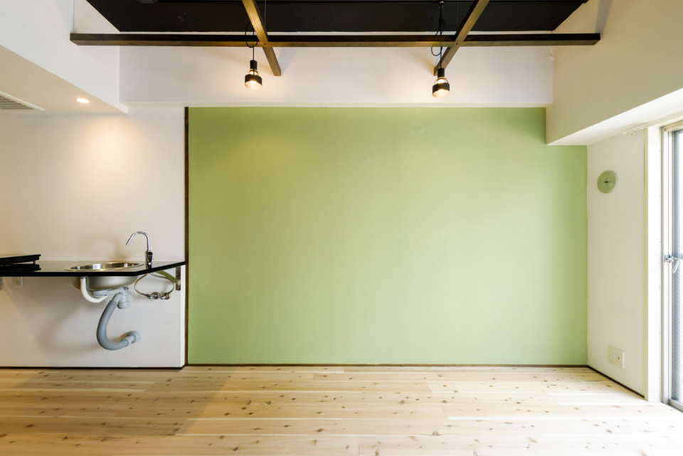 疲れて帰ってきた日も心が明るくなりそうなカラー。