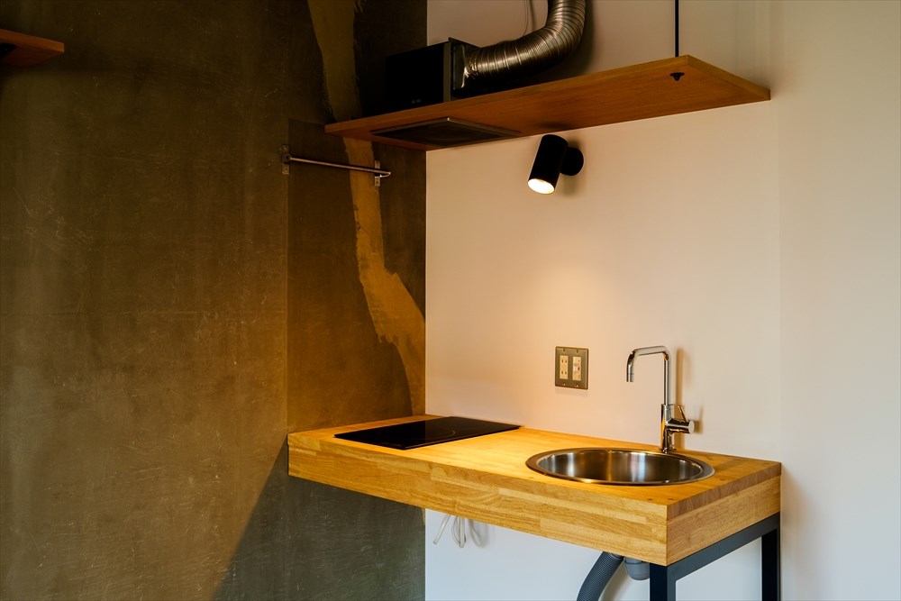 食材や調理器具を置いておくために、ワゴンなどを使うと便利そうです。