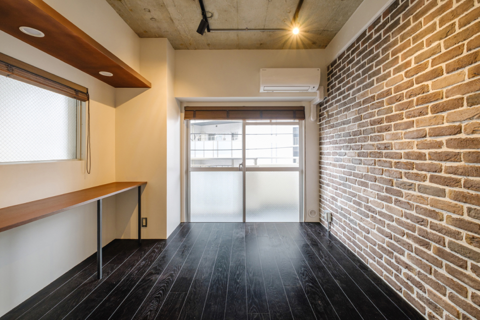 デザイン性が高く、都会的な一室に仕上がっています。