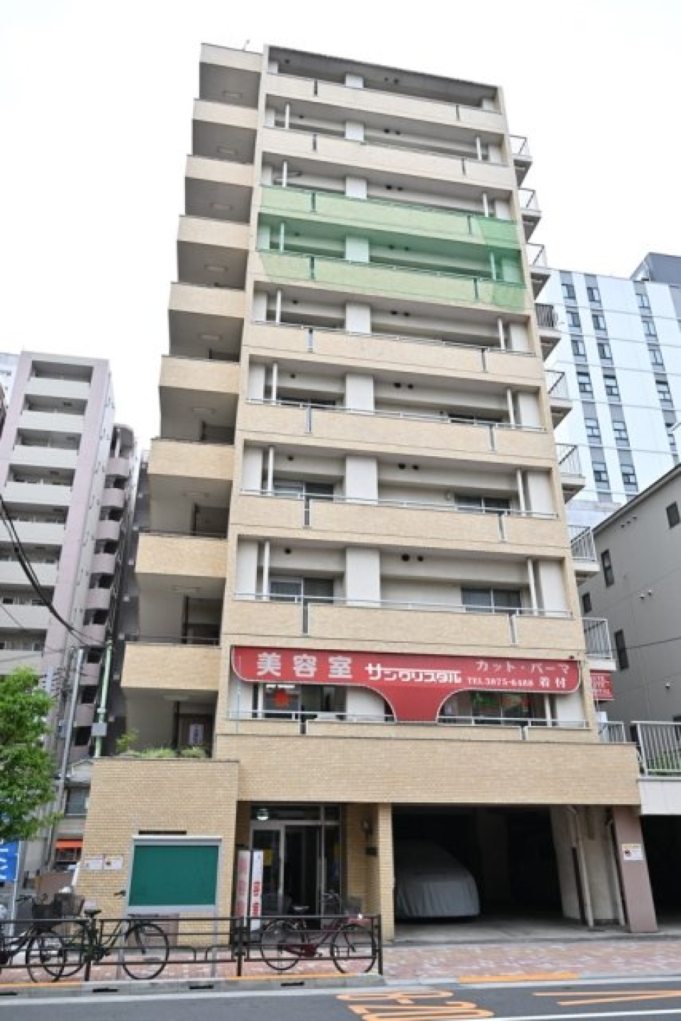 ずっとここで愛されてきたんだな、と伝わってくる建物です。