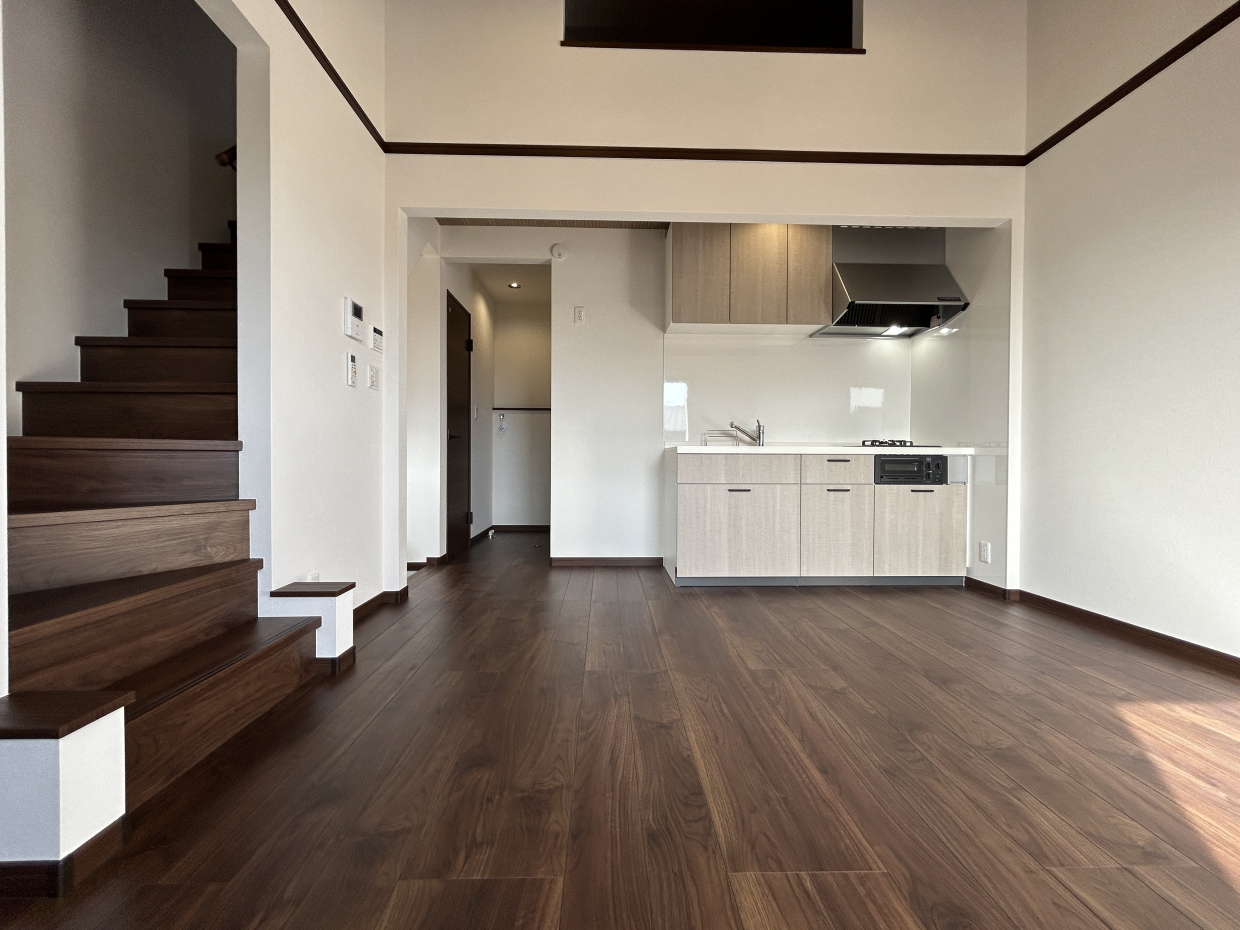 3階への階段を上っていくと&hellip;。