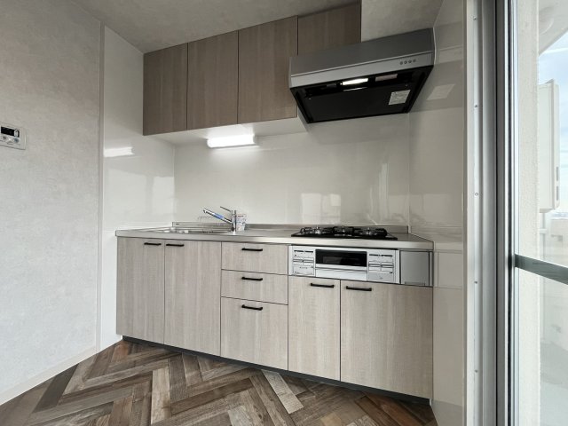 ワイドなキッチンも芸術点高めです◎※写真は同タイプ別部屋です