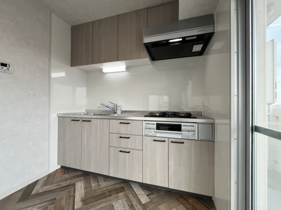 ワイドなキッチンも芸術点高めです◎※写真は同タイプ別部屋です